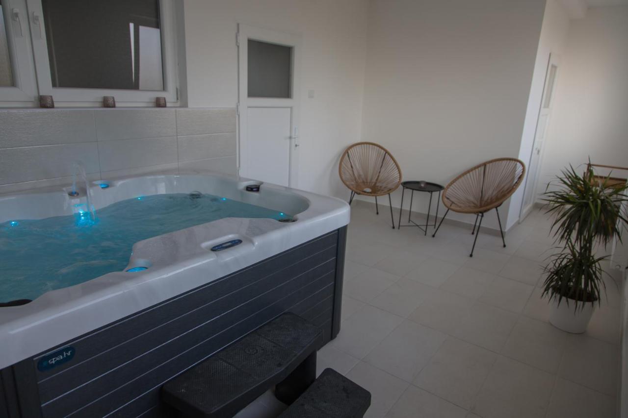 Holiday Home Thesaurum Karanac المظهر الخارجي الصورة