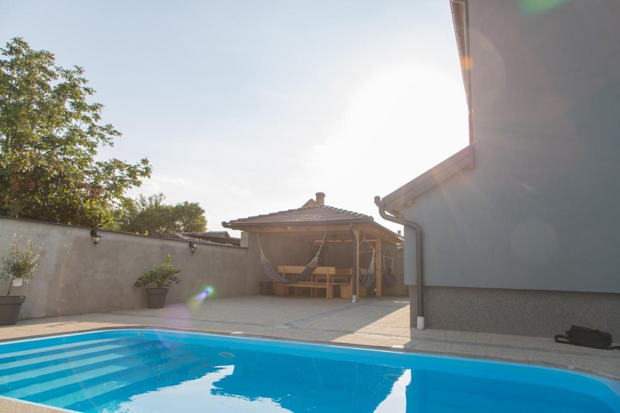 Holiday Home Thesaurum Karanac المظهر الخارجي الصورة