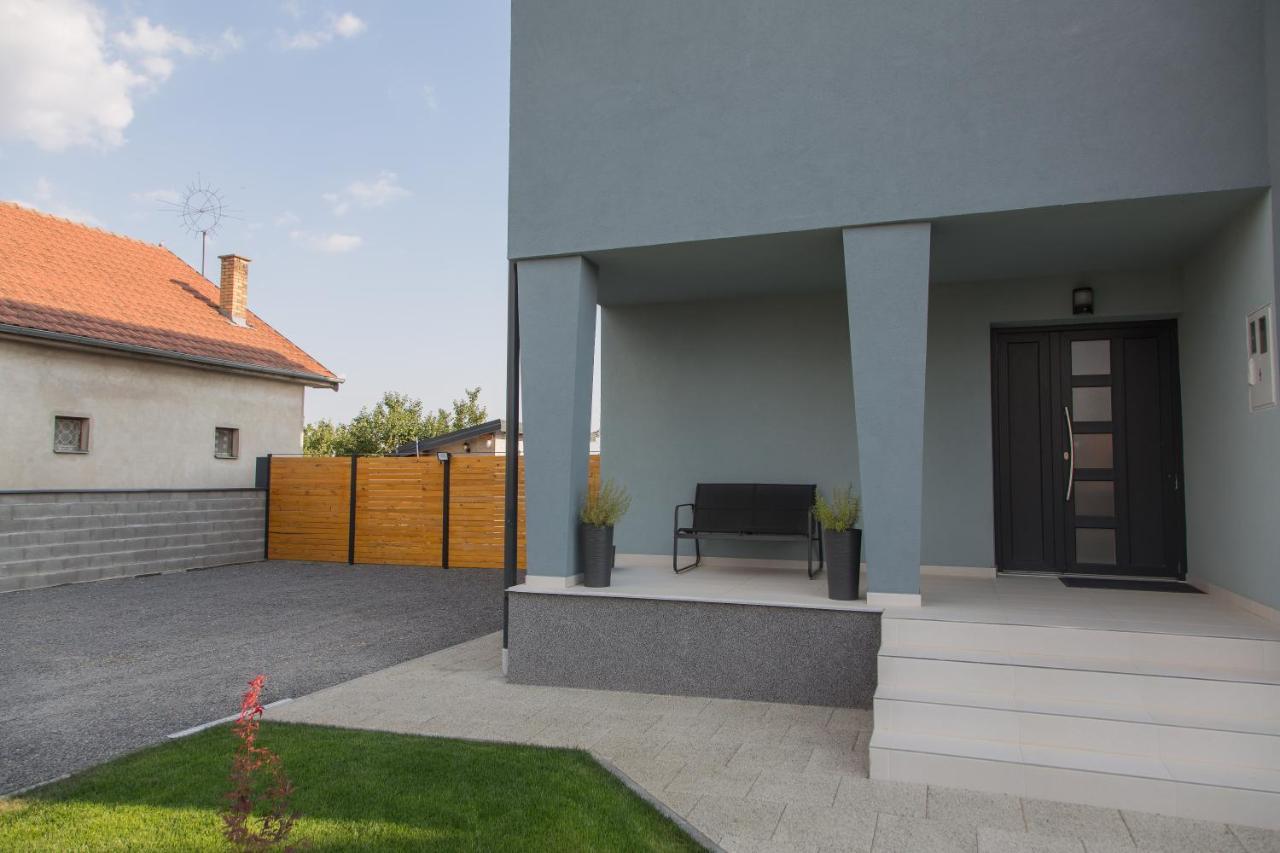 Holiday Home Thesaurum Karanac المظهر الخارجي الصورة
